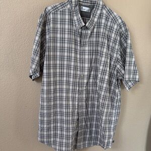 Men's UB Tech Gray Plaid Shirt SZ XL NWOT